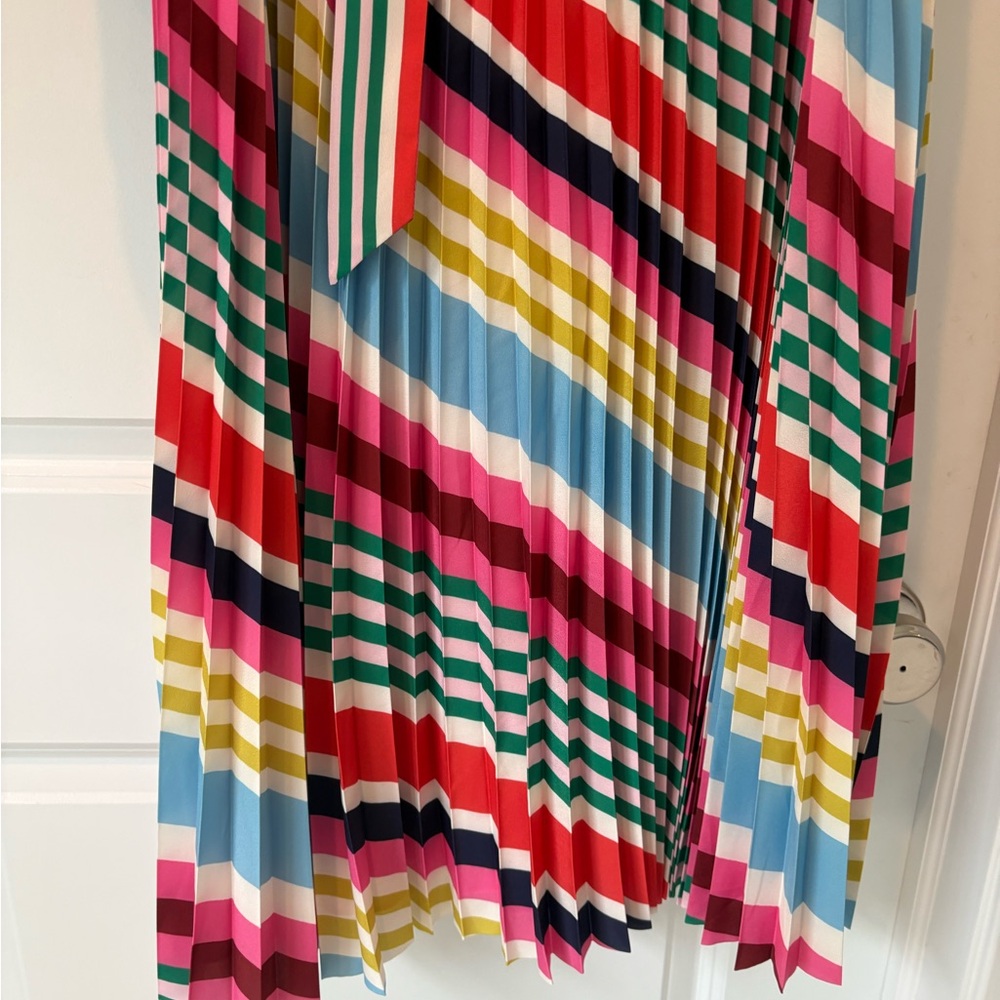Boden dress NWT 8 V Neck pleated midi dress Multicolor Striped, gorgeous! - Picture 8 of 14